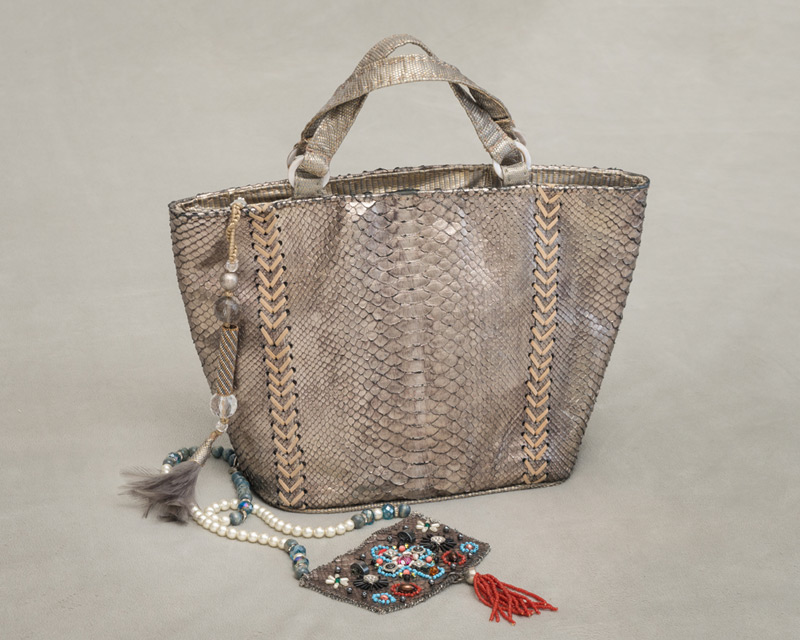 Snake bag - borsa artigianale in pelle cucita a mano, pezzo unico